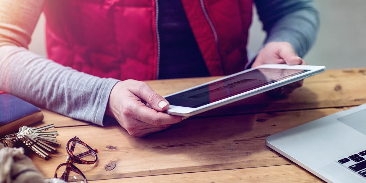 Mbeni zo angbâ ti gue na ndö ti jw.org na ndö ti tablette ti lo