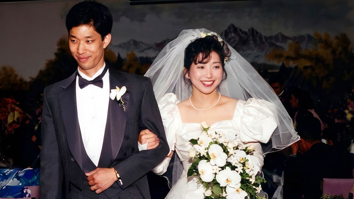 Ken naMiwako Kiuchi vari pamuchato wavo.