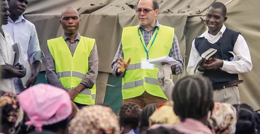 Karolo ea video ea “Tlaleho ea Komiti ea Bohokahanyi ea 2019.” Bara ba bo rona ba Komiti ea Liphallelo ba bua le bara le barali ba bo rona ba anngoeng ke koluoa ea tlhaho.