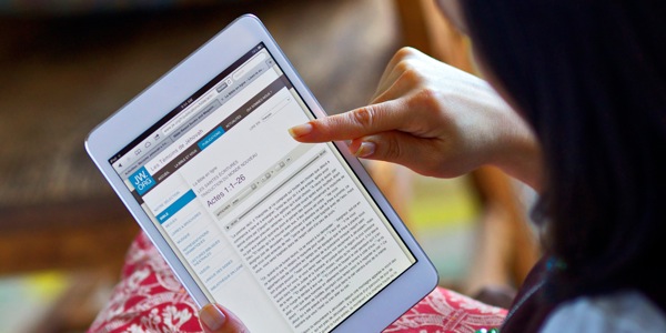 [Dezeñu iha pájina 7]