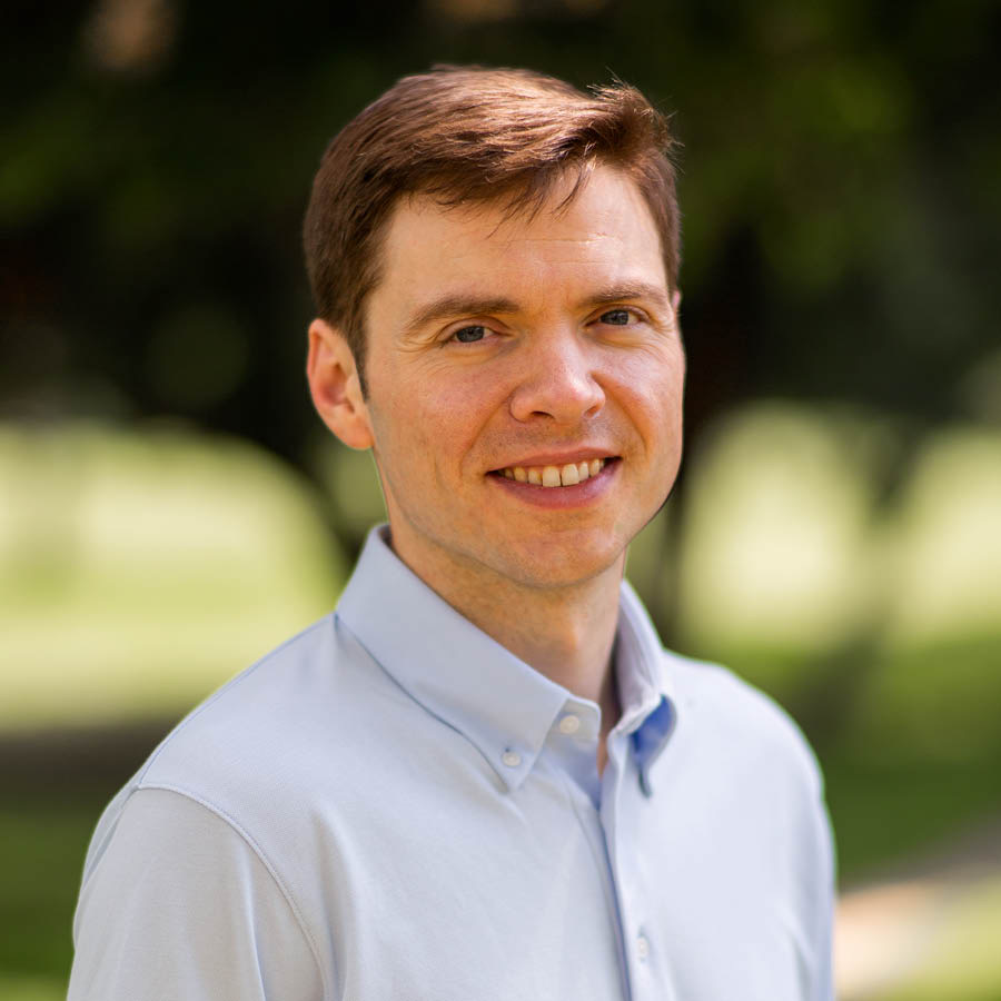 ఎడ్రియన్‌.