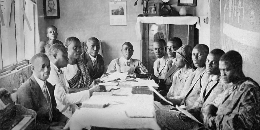 Mukaddes Kitap Tetkikçilerinin bir ibadeti, Gana, 1931
