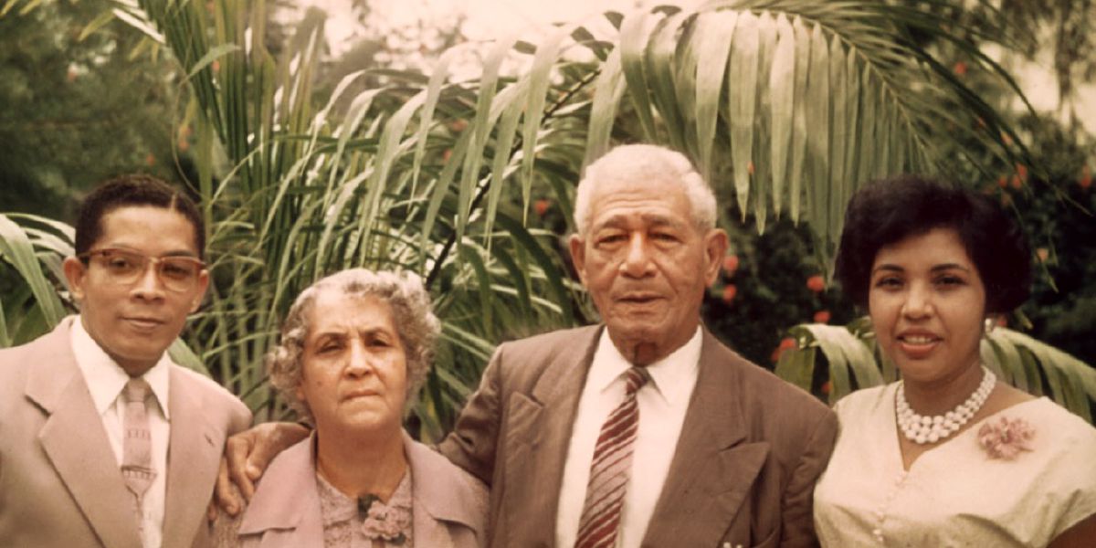 Hi Woodworth Mills, na Antonia Brown, na William “Bible” Brown, zvin’we na Oris Mills