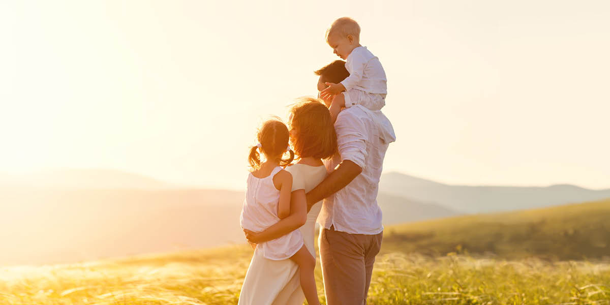 Nkurɔfo reyɛ ɔyɛkyerɛ atia aban no, na polisifo repam wɔn.