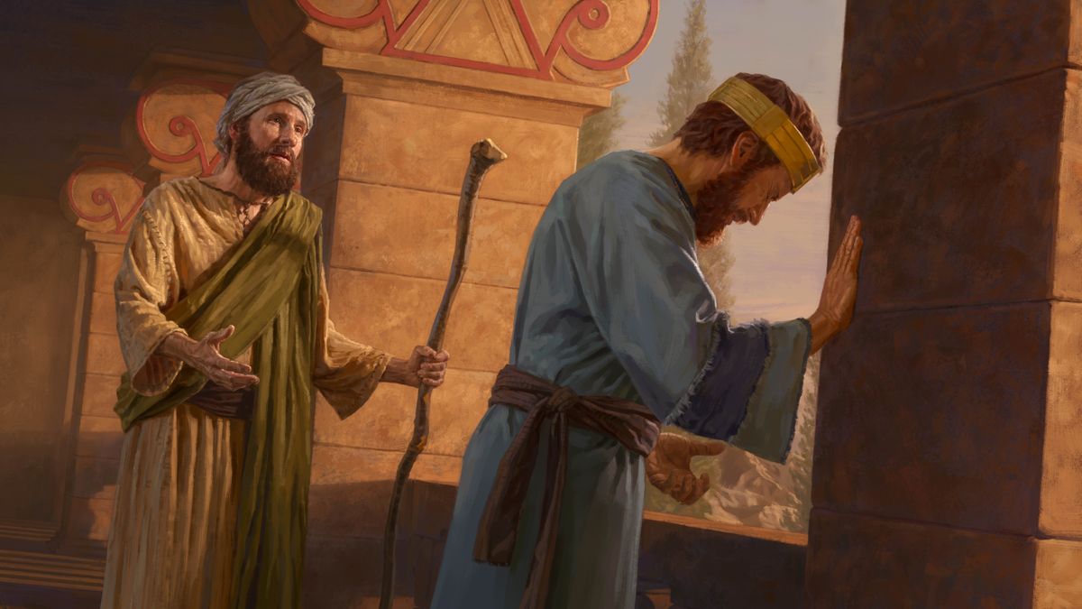 Te paraparau ra te peropheta Natana ia Davida ma te mǎrû. Te piˈo ra Davida i to ˈna upoo a taˈi noa ˈi.