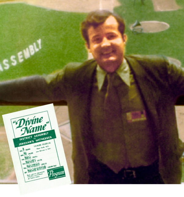 Ентоні Морріс на конгресі, на якому охрестився