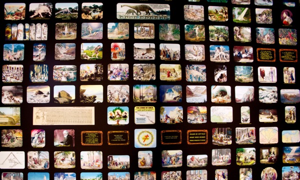 Ілюстрація на сторінках 24, 25