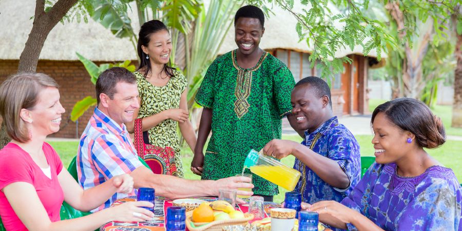 Vamanji vakuakova a litepa, kuenda va kuete ovituwa via litepa, va kasi oku lila pamosi