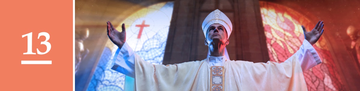 سبق نمبر 13.‏ ایک پادری ایک چرچ میں تعلیم دے رہا ہے۔‏