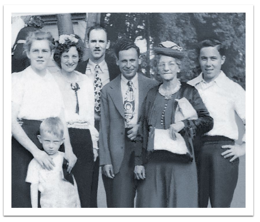 Chị Margaret Walker, anh Corwin Robison và những người khác