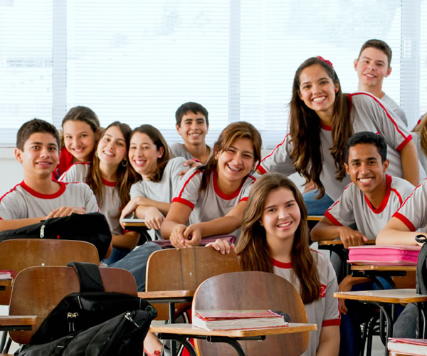 [Àwòrán tó wà ní ojú ìwé 3]