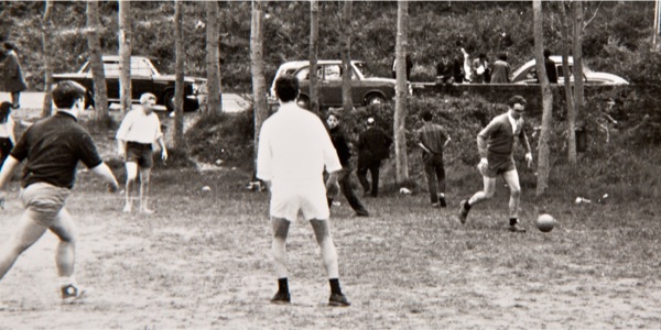 [Àwòrán tó wà ní ojú ìwé 4]