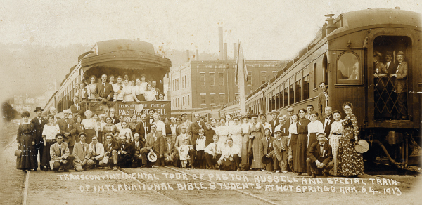 [Àwòrán tó wà ní ojú ìwé 174, 175]