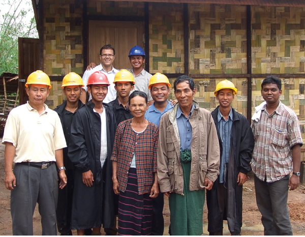 [Àwòrán tó wà ní ojú ìwé 165]